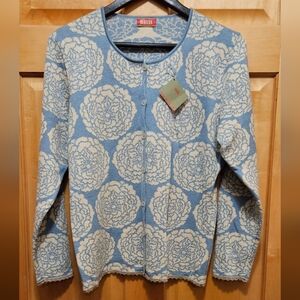 Oleana NWT M Roses Cardigan Blue/Ivory
